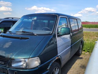 2001 Volkswagen Multivan T4, зелёный, 850000 рублей, вид 3