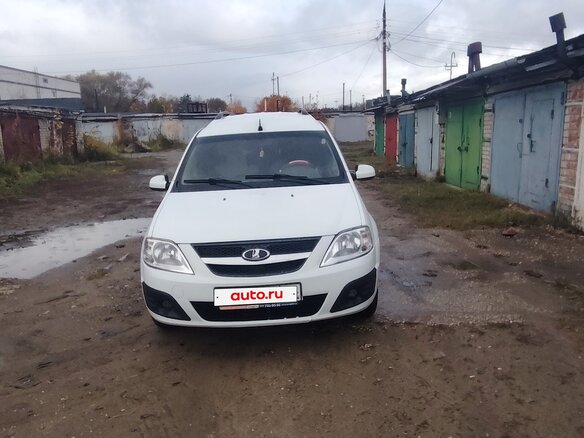 2014 Lada (ВАЗ) Largus I, белый, 500000 рублей - вид 1