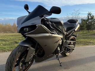 2012 Yamaha YZF-R1, серый, 1240000 рублей, вид 2