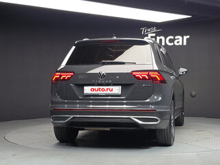 2021 Volkswagen Tiguan II Рестайлинг, серый, 3250000 рублей, вид 4