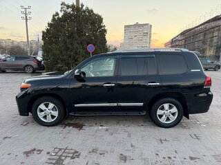 2014 Toyota Land Cruiser 200 Series Рестайлинг 1, чёрный, 3750000 рублей, вид 4