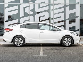 2017 Kia Cerato III Рестайлинг (Classic), белый, 1559000 рублей, вид 5