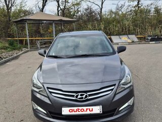 2015 Hyundai Solaris I Рестайлинг, серый, 850000 рублей, вид 2