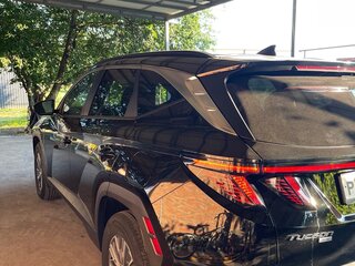 2022 Hyundai Tucson IV, чёрный, 3250000 рублей, вид 2