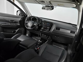 2019 Mitsubishi Outlander III Рестайлинг 3, серый, 2025000 рублей, вид 5