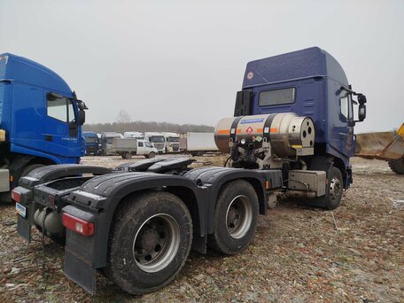 2023 IVECO-Hongyan 6x4 (CQ4256), синий, 3420834 рублей, вид 3