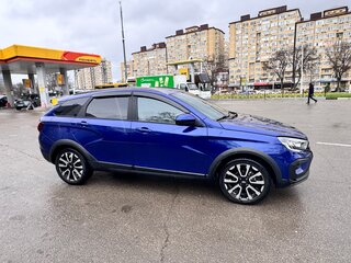 2025 Lada (ВАЗ) Vesta SW Cross I Рестайлинг (NG), синий, 1800000 рублей, вид 4