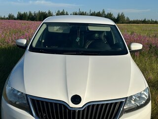 2014 Skoda Rapid I, белый, 800000 рублей, вид 2
