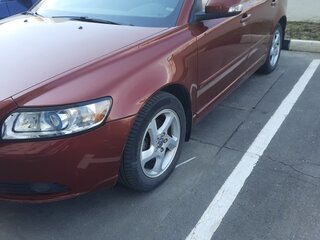 2011 Volvo S40 II Рестайлинг, красный, 1100000 рублей, вид 1