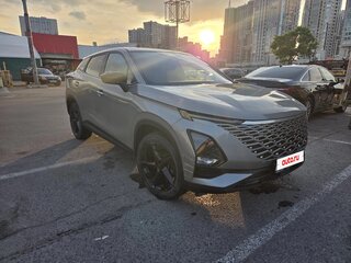 2023 Omoda C5 I, серебристый, 1750000 рублей, вид 1