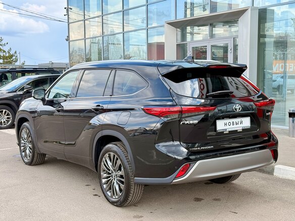 2026 Toyota Highlander IV (XU70), чёрный, 5500000 рублей - вид 6
