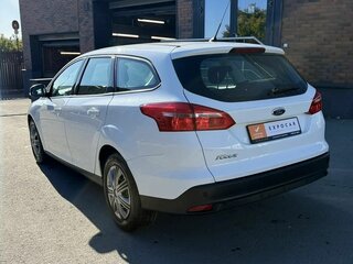 2016 Ford Focus III Рестайлинг, белый, 1090000 рублей, вид 3