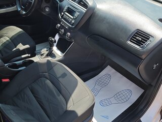 2018 Kia Ceed II Рестайлинг, белый, 1349000 рублей, вид 5