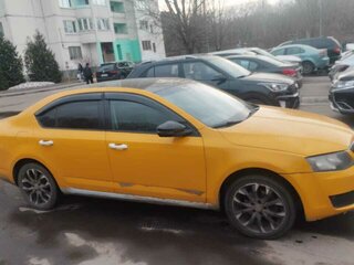 2016 Skoda Octavia III (A7), жёлтый, 420000 рублей, вид 3