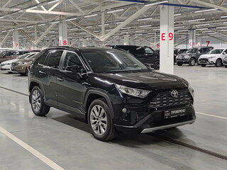 2020 Toyota RAV4 V (XA50), чёрный, 2799000 рублей, вид 3
