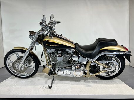 2003 Harley-Davidson Softail Deuce, золотистый, 810000 рублей, вид 2