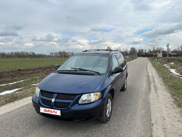 2002 Dodge Caravan 3-speed IV, зелёный, 550000 рублей