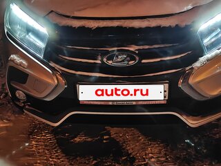 2018 Lada (ВАЗ) XRAY Cross I, серебристый, 900000 рублей, вид 1