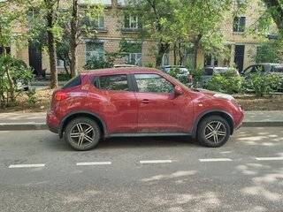 2012 Nissan Juke I, красный, 1050000 рублей, вид 3