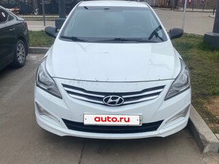 2014 Hyundai Solaris I Рестайлинг, белый, 750000 рублей, вид 1