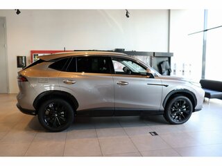 2026 Москвич М70, серебристый, 3099000 рублей, вид 5