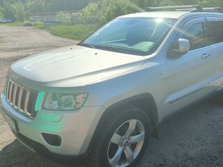 2011 Jeep Grand Cherokee IV (WK2), серебристый, 1940000 рублей, вид 2