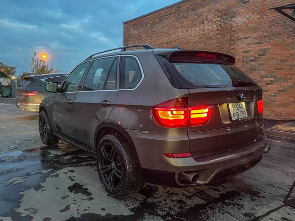 2012 BMW X5 35i II (E70) Рестайлинг, коричневый, 2200000 рублей - вид 5