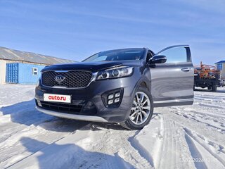2017 Kia Sorento III Prime Рестайлинг, серый, 2000000 рублей, вид 2