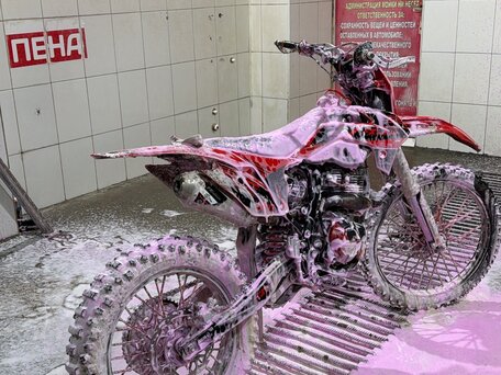2025 Bajaj Boxer 100, красный, 120000 рублей, вид 2