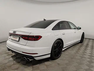 2023 Audi S8 IV (D5) Рестайлинг, белый, 16500000 рублей, вид 5