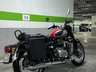 2024 Royal Enfield Classic 350, красный, 460000 рублей, вид 2