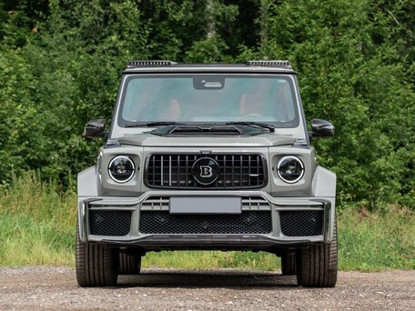 2026 Mercedes-Benz G-Класс AMG 63 AMG II (W465) Рестайлинг, серый, 42500000 рублей, вид 1