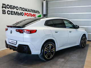 2024 BMW X2 xDrive25i II (U10), белый, 5250000 рублей, вид 4