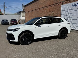 2026 Volkswagen Tiguan L Pro III (China Market), белый, 4840000 рублей, вид 2
