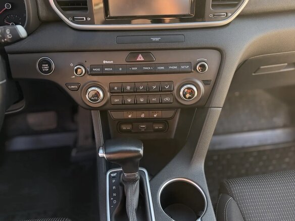 2019 Kia Sportage IV Рестайлинг, белый - вид 24
