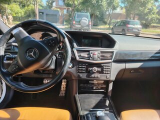2010 Mercedes-Benz E-Класс 300 IV (W212, S212, C207), белый, 1555000 рублей, вид 5