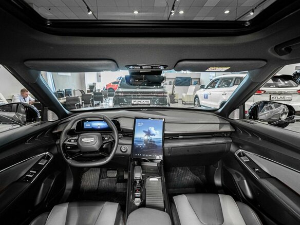2026 Geely Cityray, белый, 3214990 рублей - вид 9