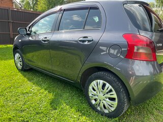 2008 Toyota Yaris Multimode II, серый, 460000 рублей, вид 3