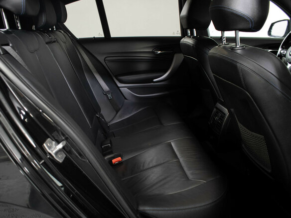 2018 BMW 1 серии 118i II (F20/F21) Рестайлинг 2, чёрный - вид 12