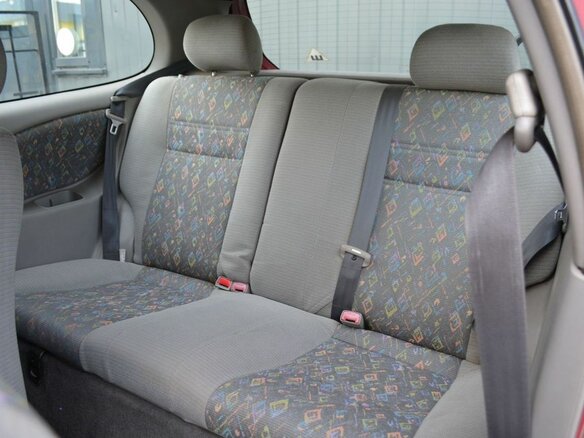 1998 Toyota Corolla VIII (E110), красный, 149888 рублей - вид 13