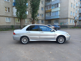 2006 Mitsubishi Lancer IX Рестайлинг, серебристый, 325000 рублей, вид 4