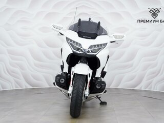 2018 Honda GL 1800 Gold Wing, белый, 2399000 рублей, вид 4