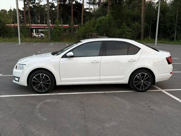 2015 Skoda Octavia III (A7), белый - вид 7