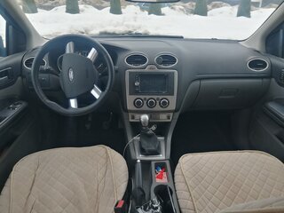 2010 Ford Focus II Рестайлинг, серый, 478000 рублей, вид 1