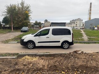 2013 Citroen Berlingo II Рестайлинг, белый, 335000 рублей, вид 4