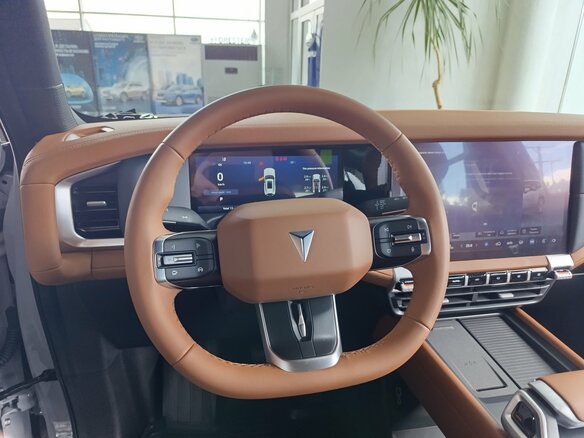 2025 Changan Deepal G318 I, серый, 5740000 рублей - вид 12
