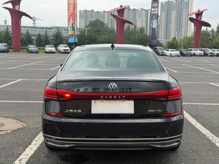 2022 Volkswagen Passat B8 Рестайлинг, чёрный, 1851000 рублей, вид 5