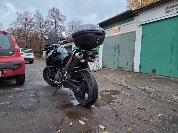 2011 KTM 990 SM, чёрный, 550000 рублей - вид 2