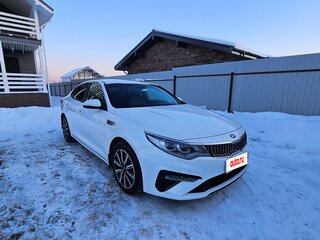 2018 Kia Optima IV Рестайлинг, белый, 2000000 рублей, вид 2