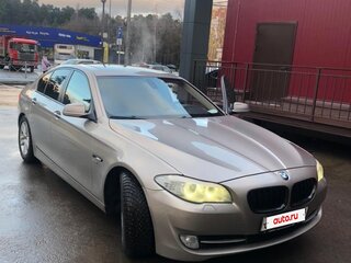 2011 BMW 5 серии 535i xDrive VI (F10/F11/F07), серебристый, 2000000 рублей, вид 1